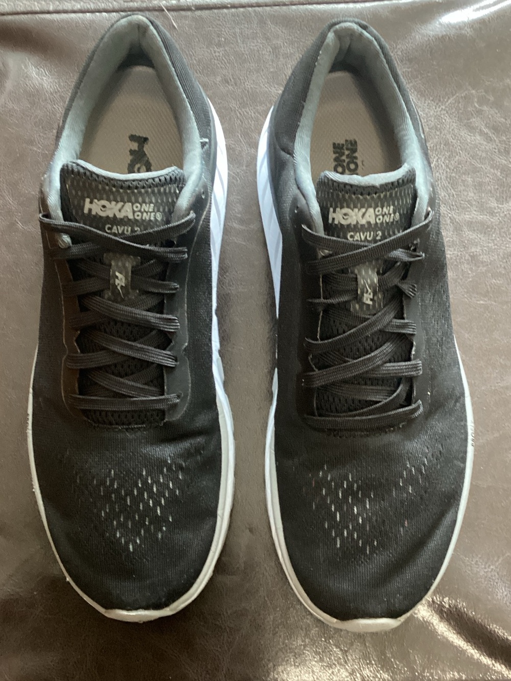 Hoka One One Cavu 2 Men's Black and White Athletic Shoes US 11 EUR 44 1099724
